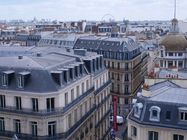 A view of the architecture of Haussmann in the 9th borough of Paris