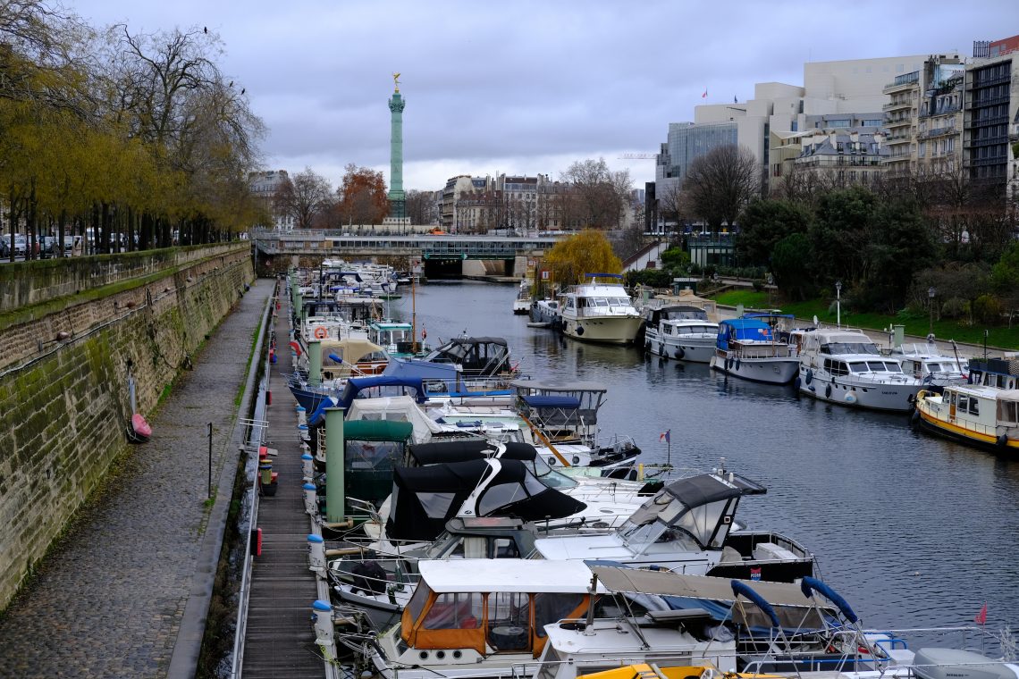Le Bassin de l'Arsenal un vrai port en plein Paris