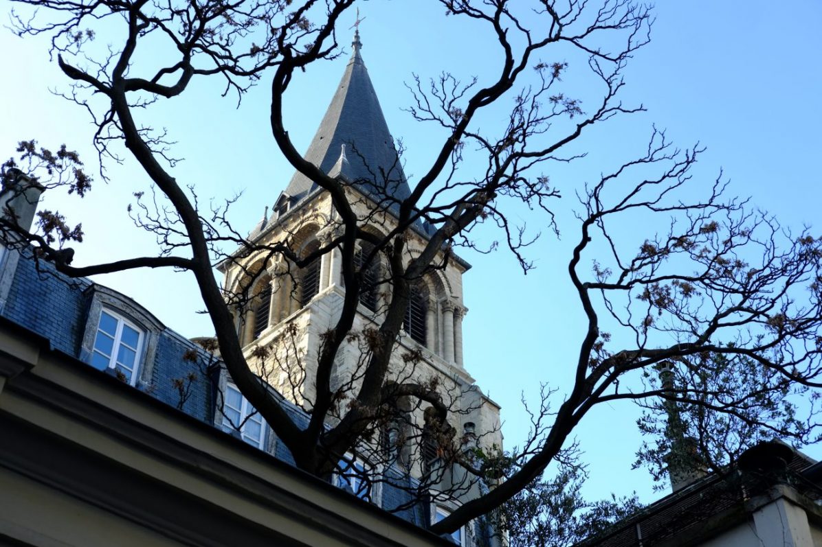 Le clocher de l'église Saint-Germain en hiver