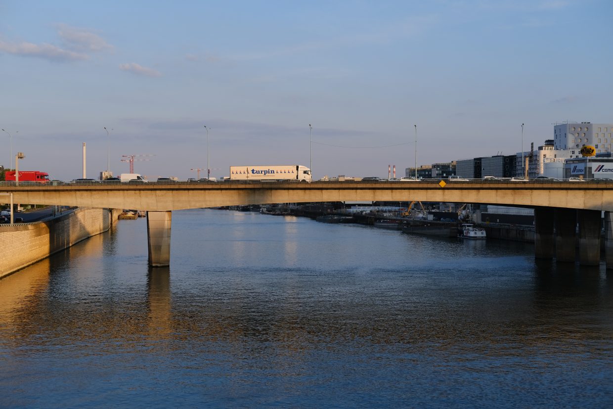 Le pont Amont dans l'est parisien