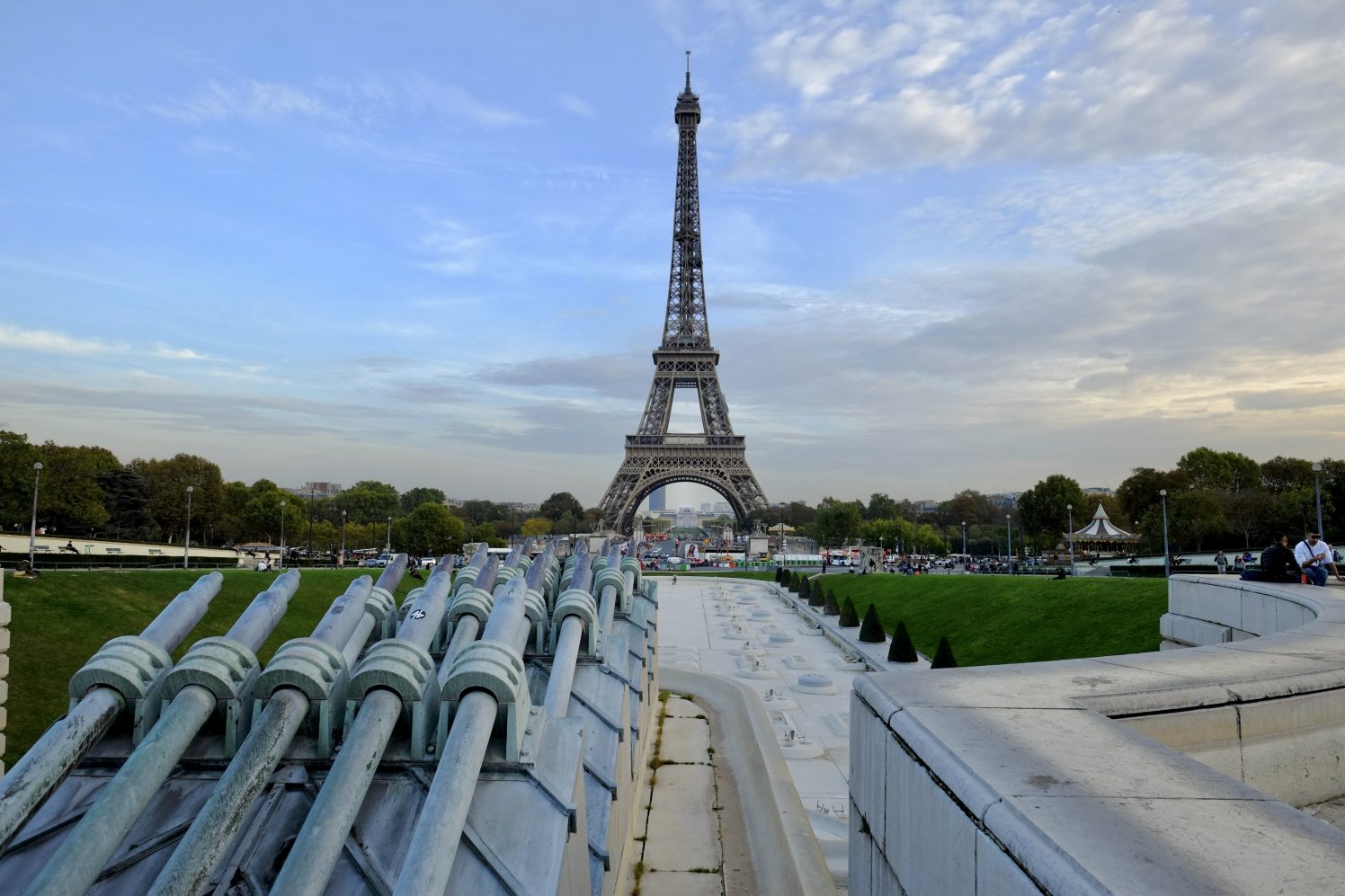 L'une des plus belles fontaines se trouve entre la Tour Eiffel et le Palais de Chaillot