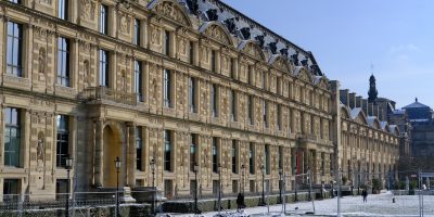 La façade du Louvre côté jardins