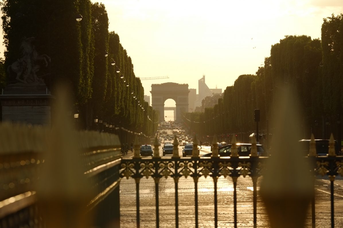 L'Arc de Triomphe vu depuis la place de la Concorde