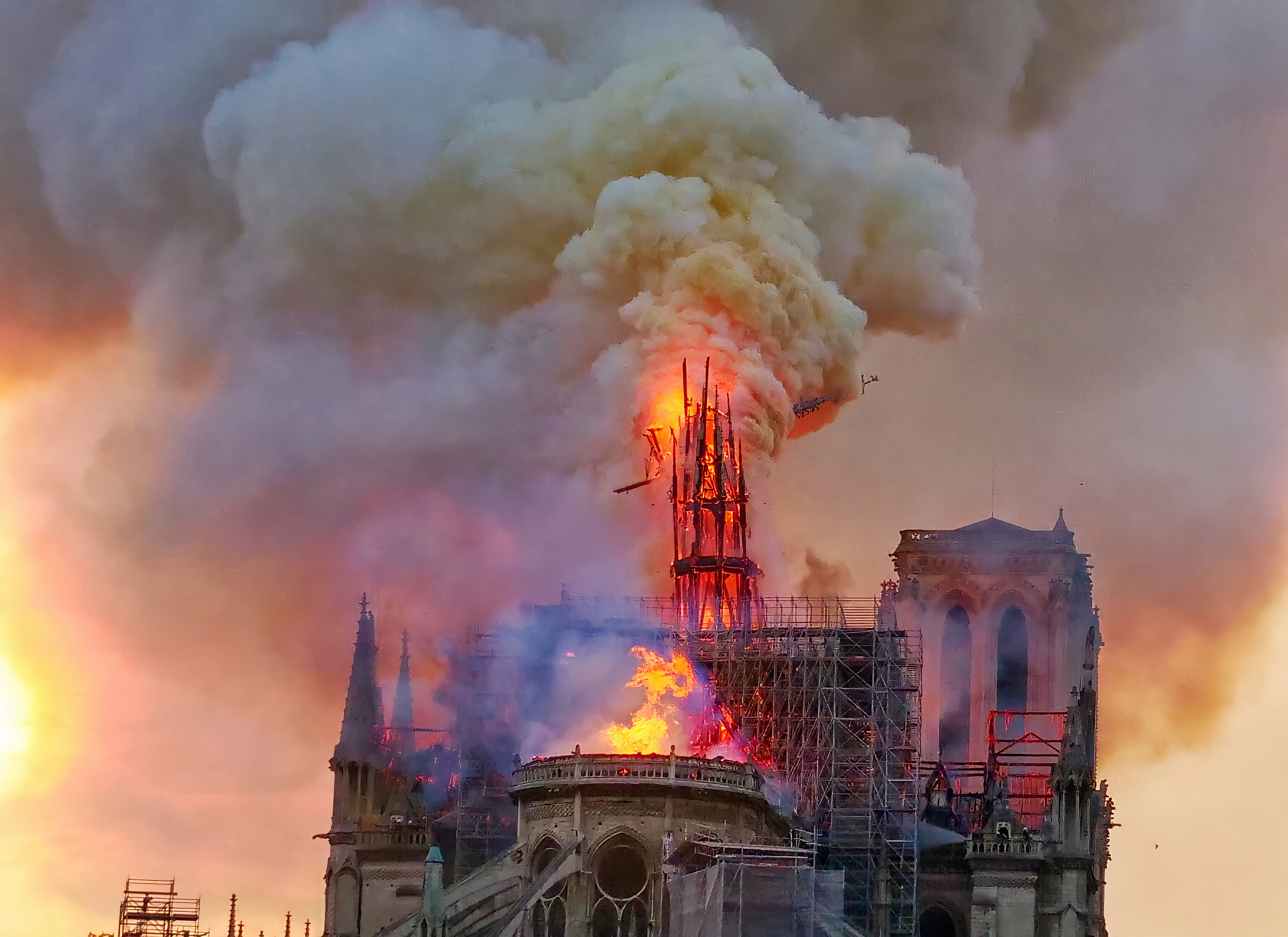 La flèche de Notre Dame s'écroulera une heure après le début de l'incendie