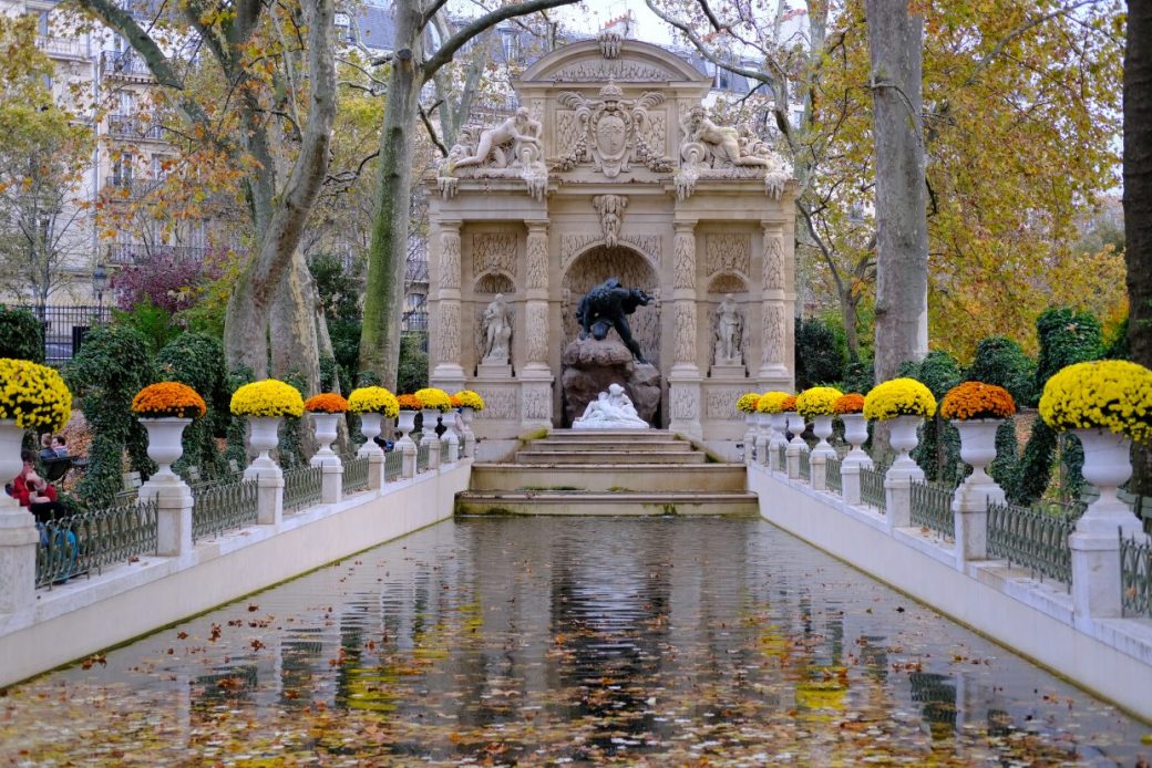 La fontaine de Médicis l'une des plus belles fontaines de Paris