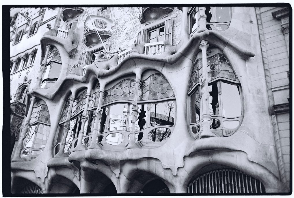 Le déconstructivisme de Gaudi à Barcelone, la casa Batllo