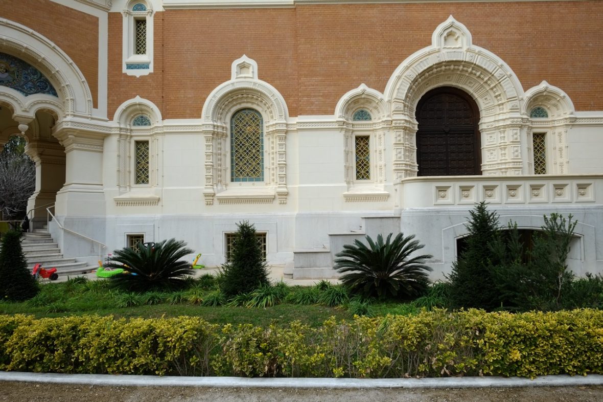 La partie basse de la splendide église orthodoxe de Nice