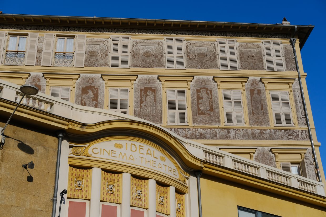 Une jolie façade dans le centre de Nice