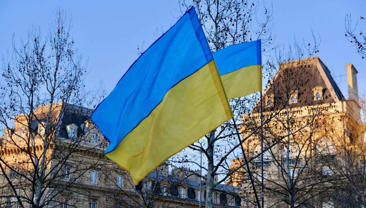 Jaune et bleu les couleurs du drapeau ukrainien