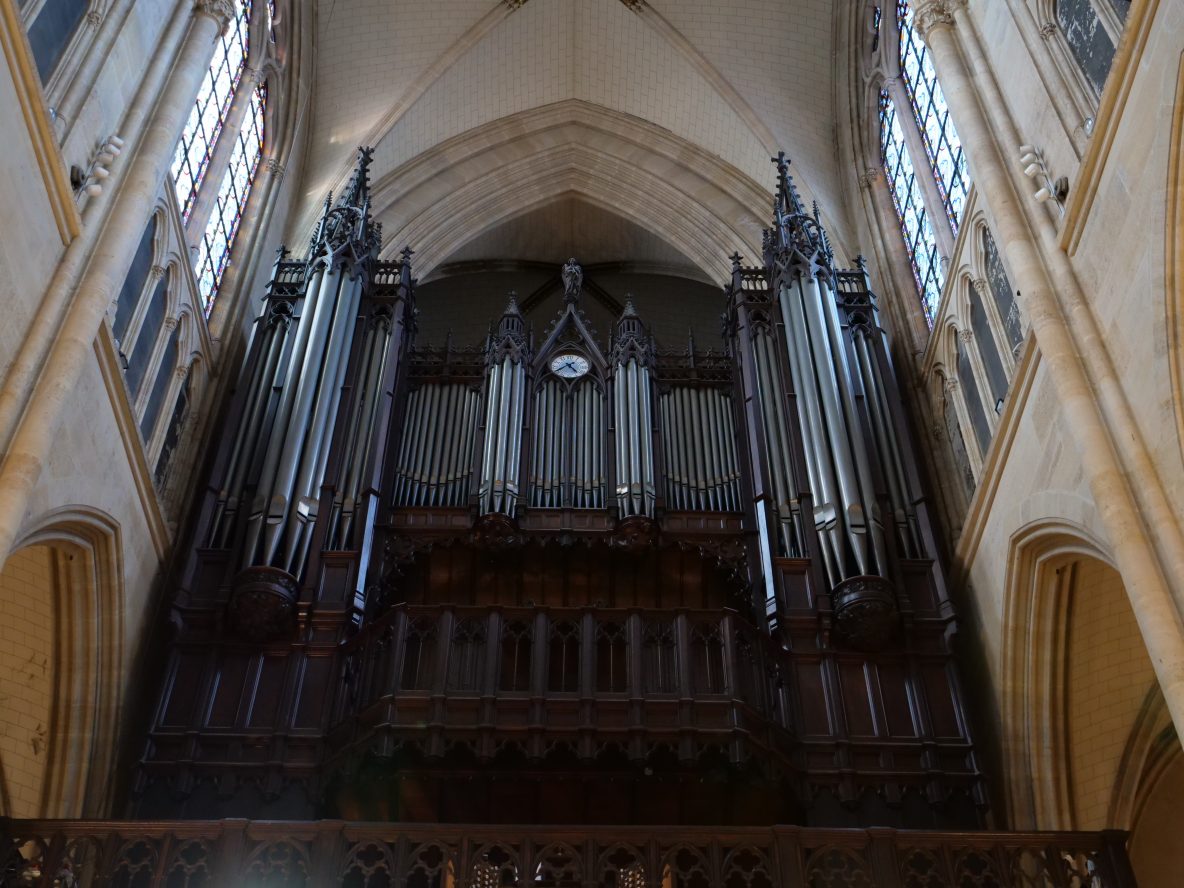 L'orgue de la Basilique Sainte-Clothilde