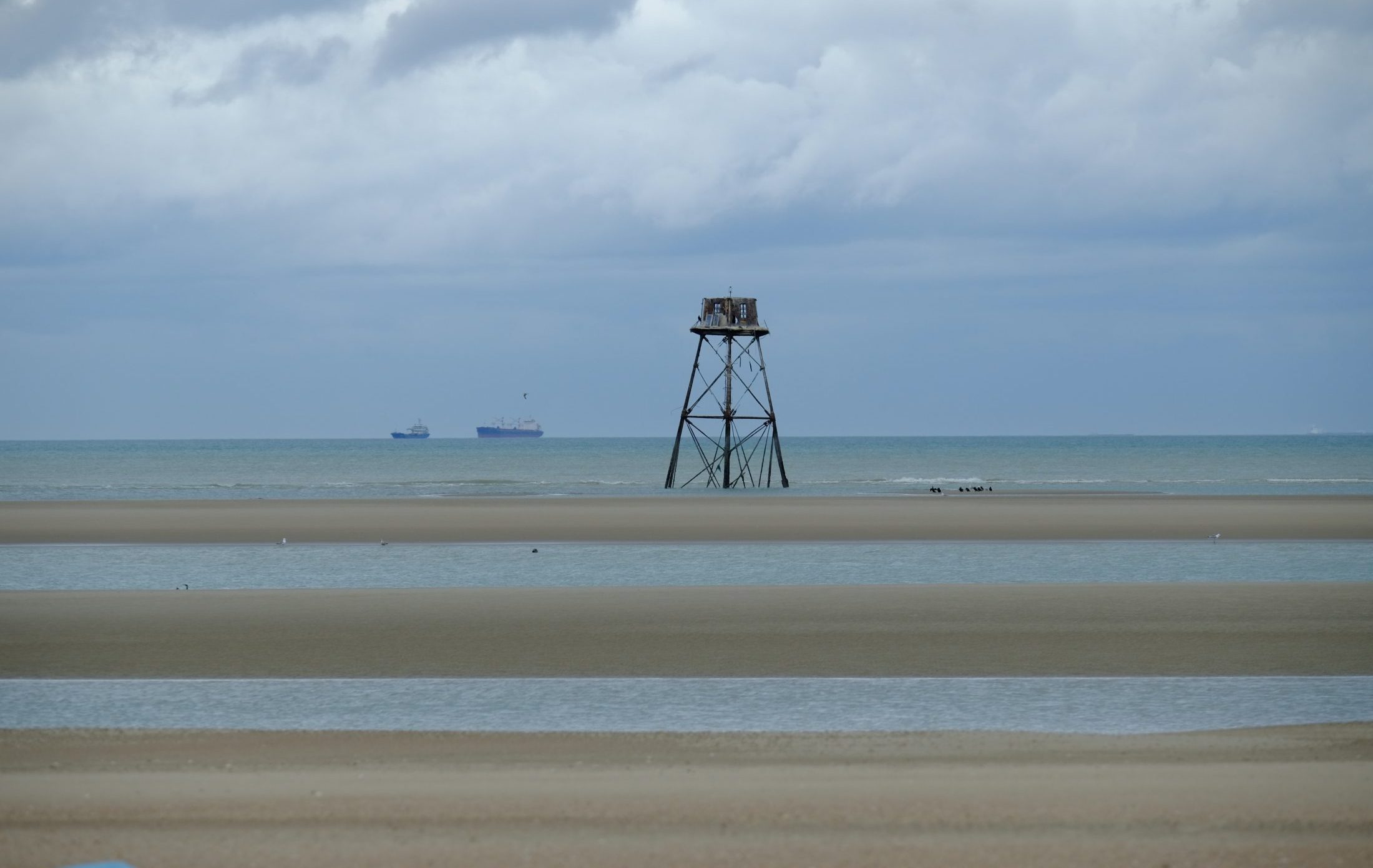Le phare de Walde qui délimite physiquement la Manche et la mer du Nord