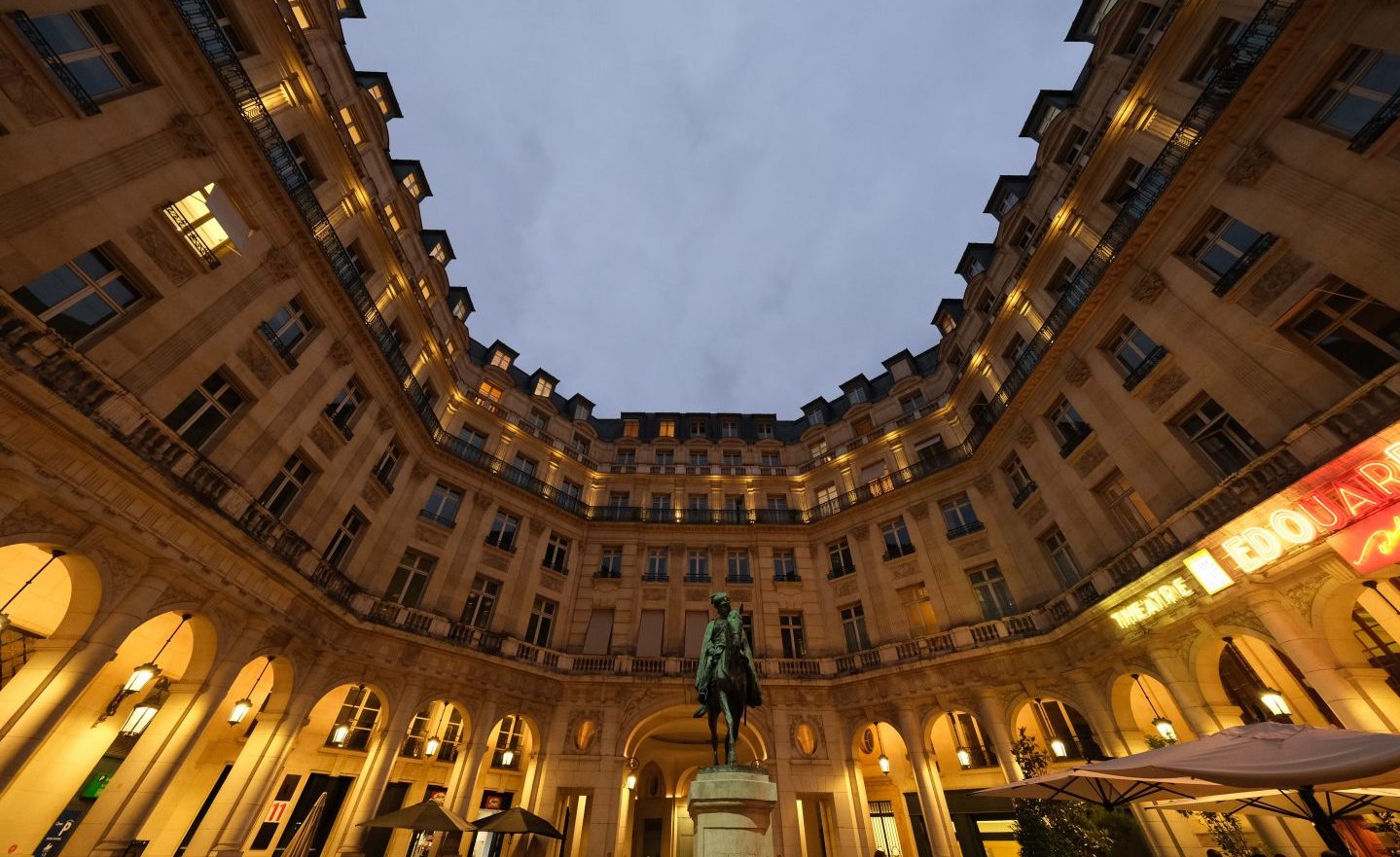 La place Edouard VII dans le neuvième arrondissement de Paris