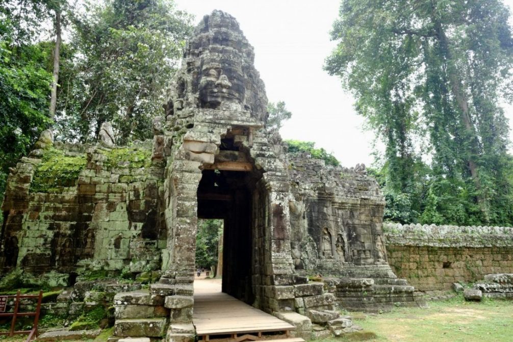 L'une des entrées du temple de Banteay Kdei