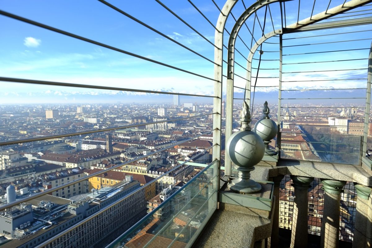 La vue depuis le mole du musée du cinéma de Turin