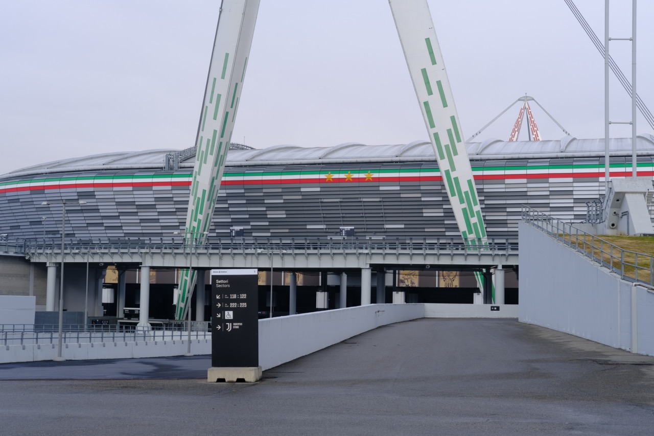 Le stade de Turin en hiver