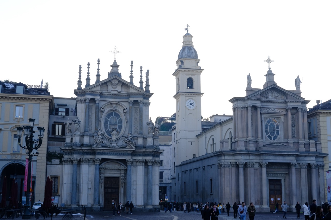 Les deux petites églises jumelles de la place San Carlo, l'une des choses à voir à Turin