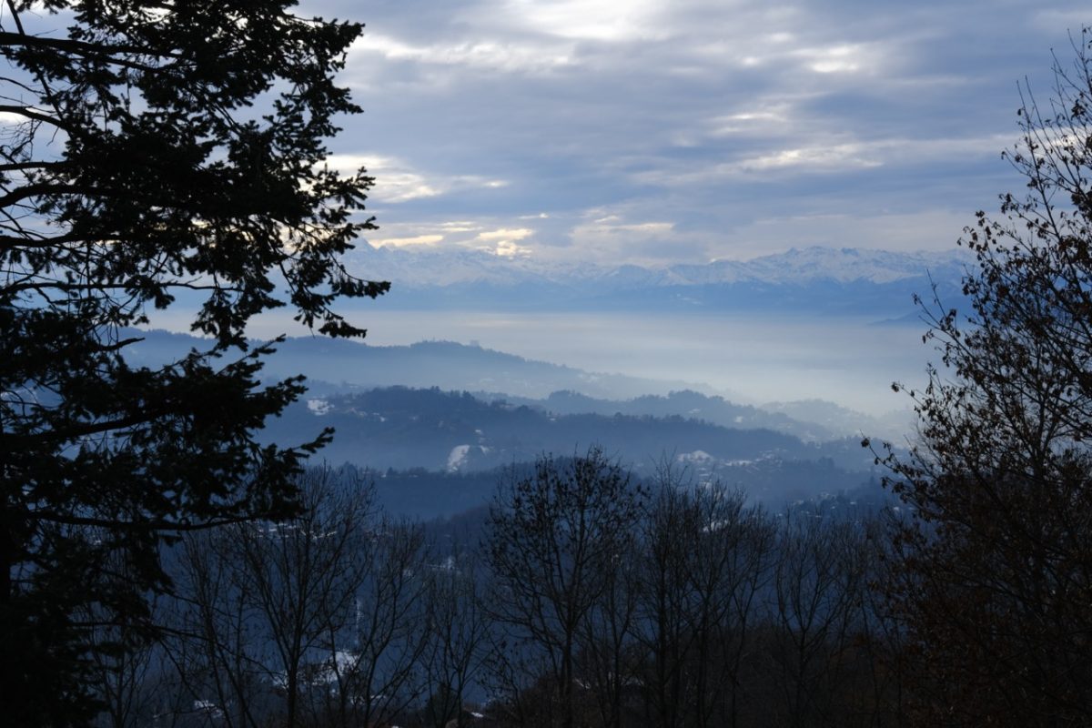 Une très belle vue panoramique sur Turin, les Alpes et le Piémont