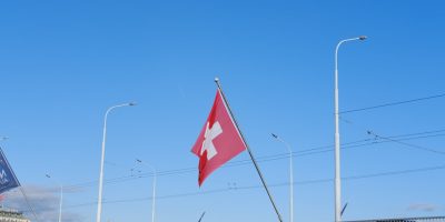 Le drapeau Suisse à Genève