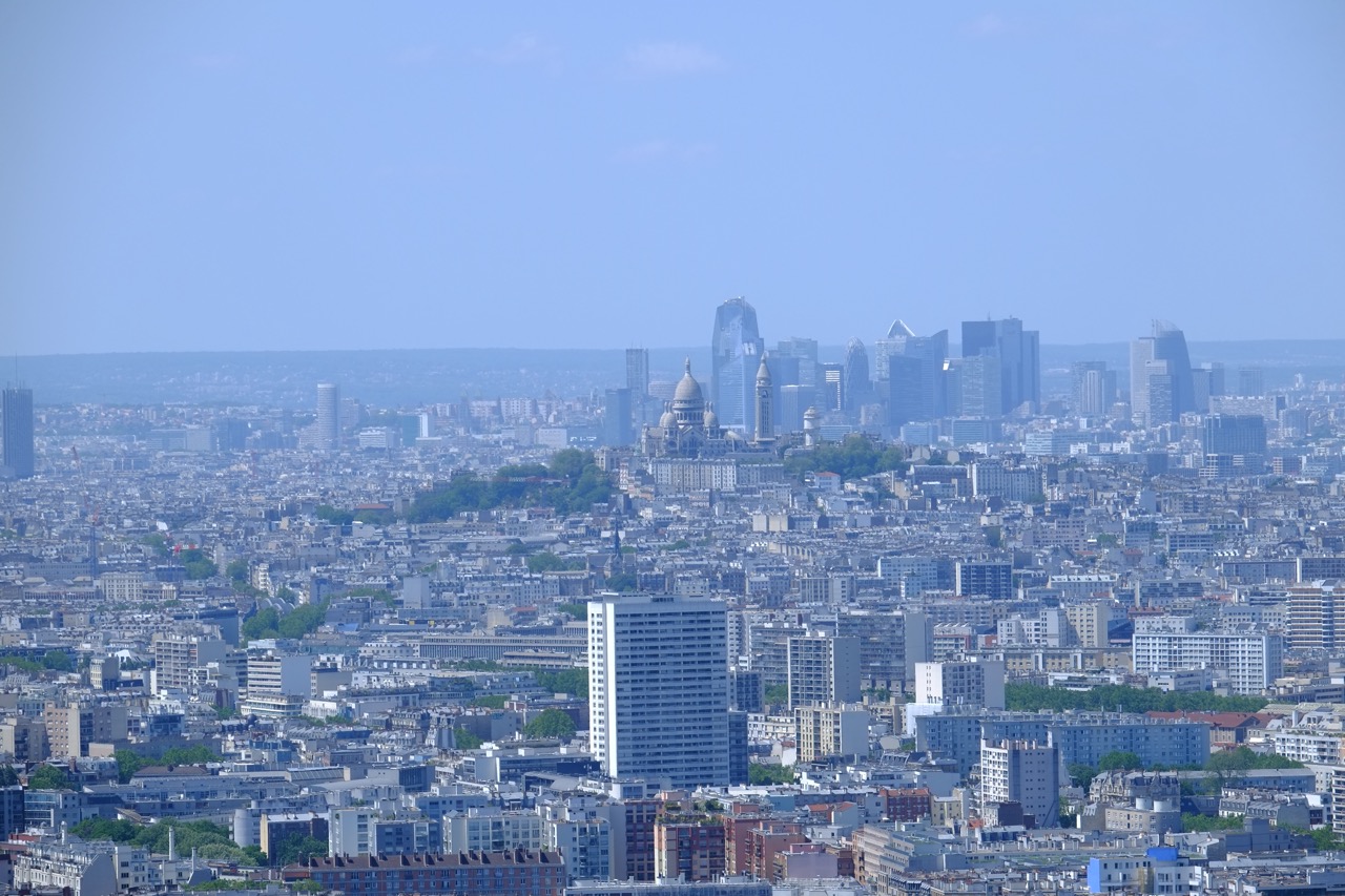 Une vue imprenable sur Montmartre et sur la Défense