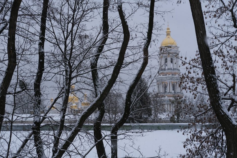Une vue d'un des clochers de Laure des Grottes de Kiev en novembre 2023