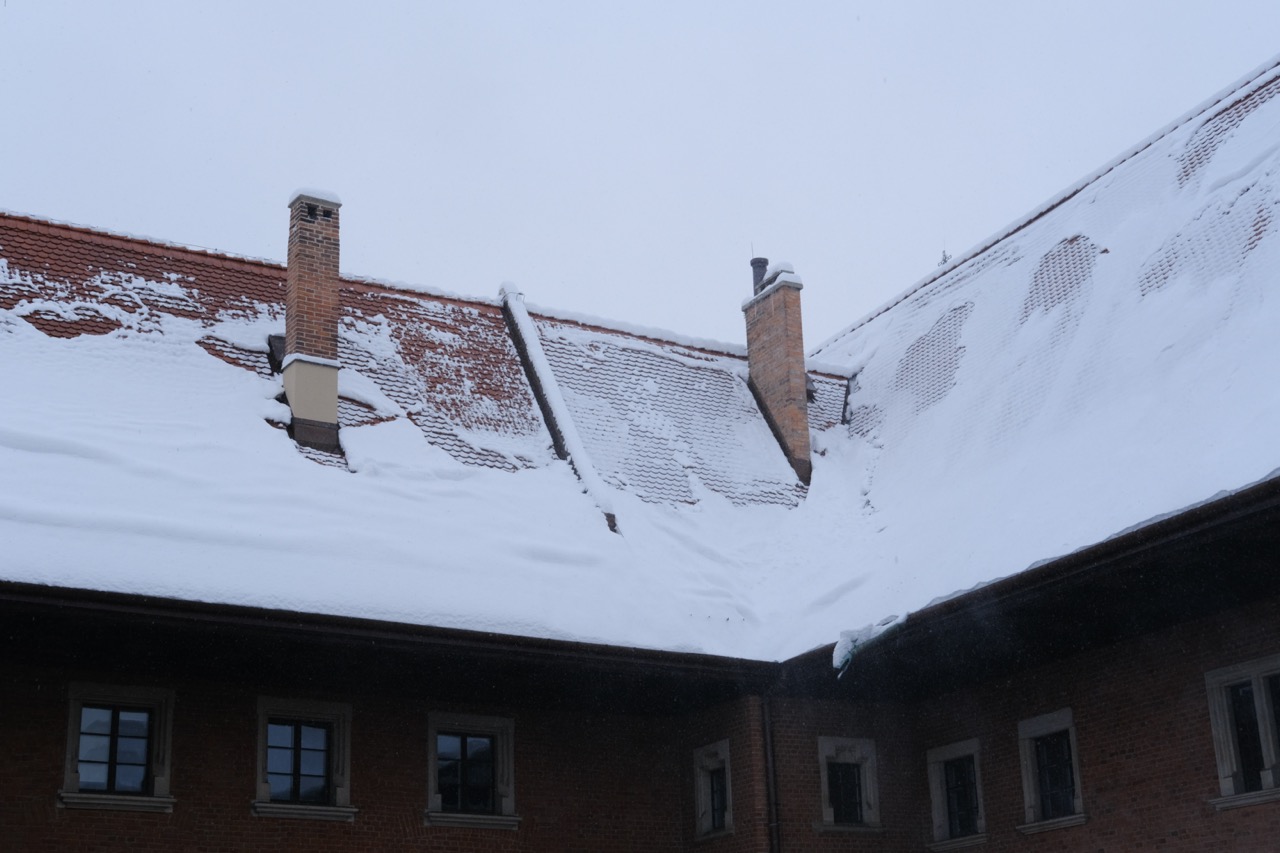 La neige, le grand ennemi des toits