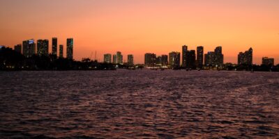 La skyline de Miami au crépuscule