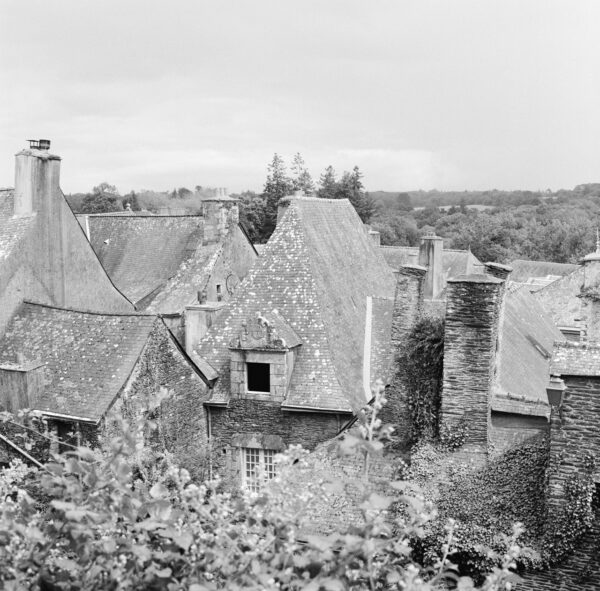 Rochefort-en-Terre et ses toits