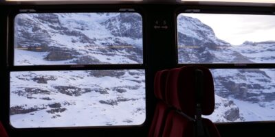 Une balade en train dans les Alpes Bernoises