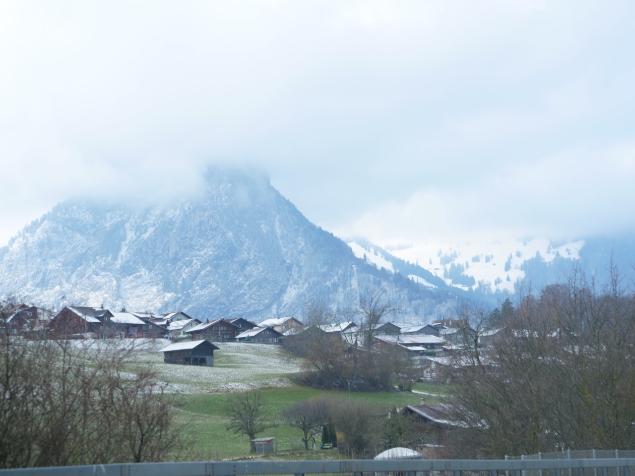 Quelques chalets dans les environs de Meiringen
